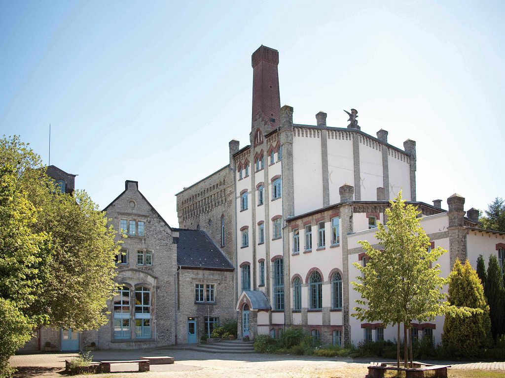 Unsere Schule – die ehemalige Falkenkrugbrauerei